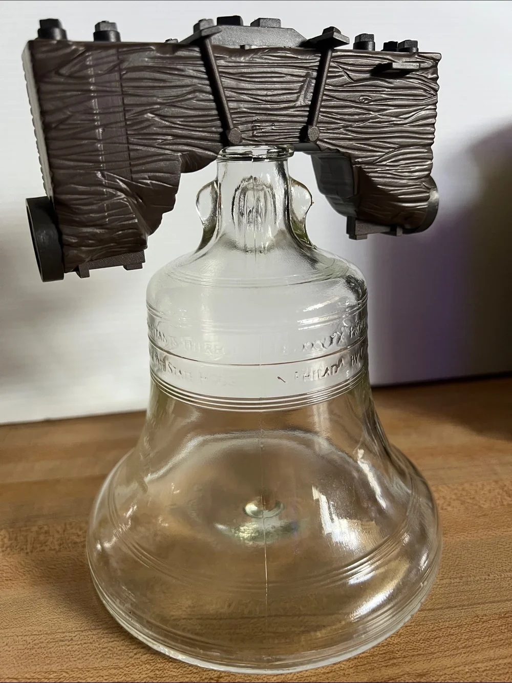 Lejon clear glass